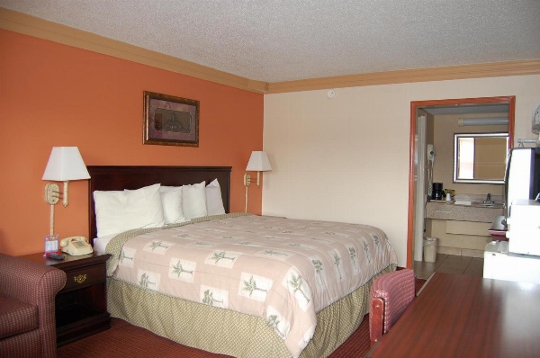 Executive Inn and Suites Springdale image 36